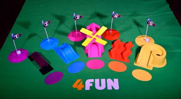 4 FUN Deluxe Cosmic Glow Mini Golf