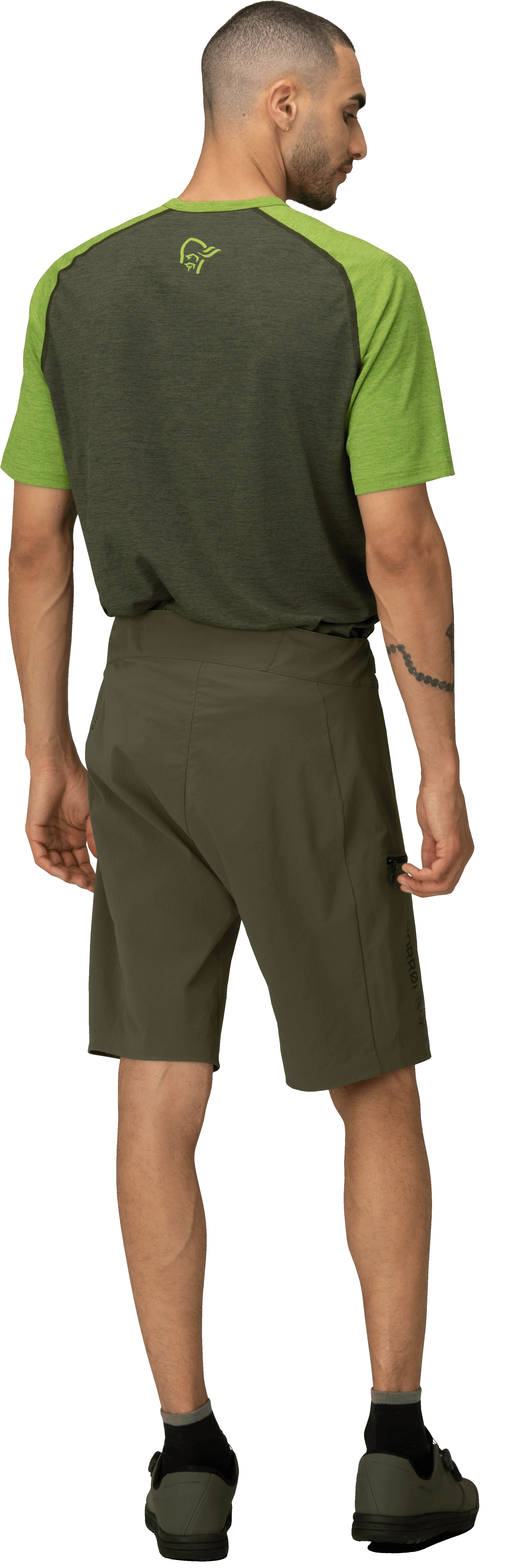 Norrøna Men&#x27;s Fjørå Flex1 Light Shorts Olive Night | Buy Norrøna Men&#x27;s Fjørå Flex1 Light Shorts Olive Night here | Outnorth