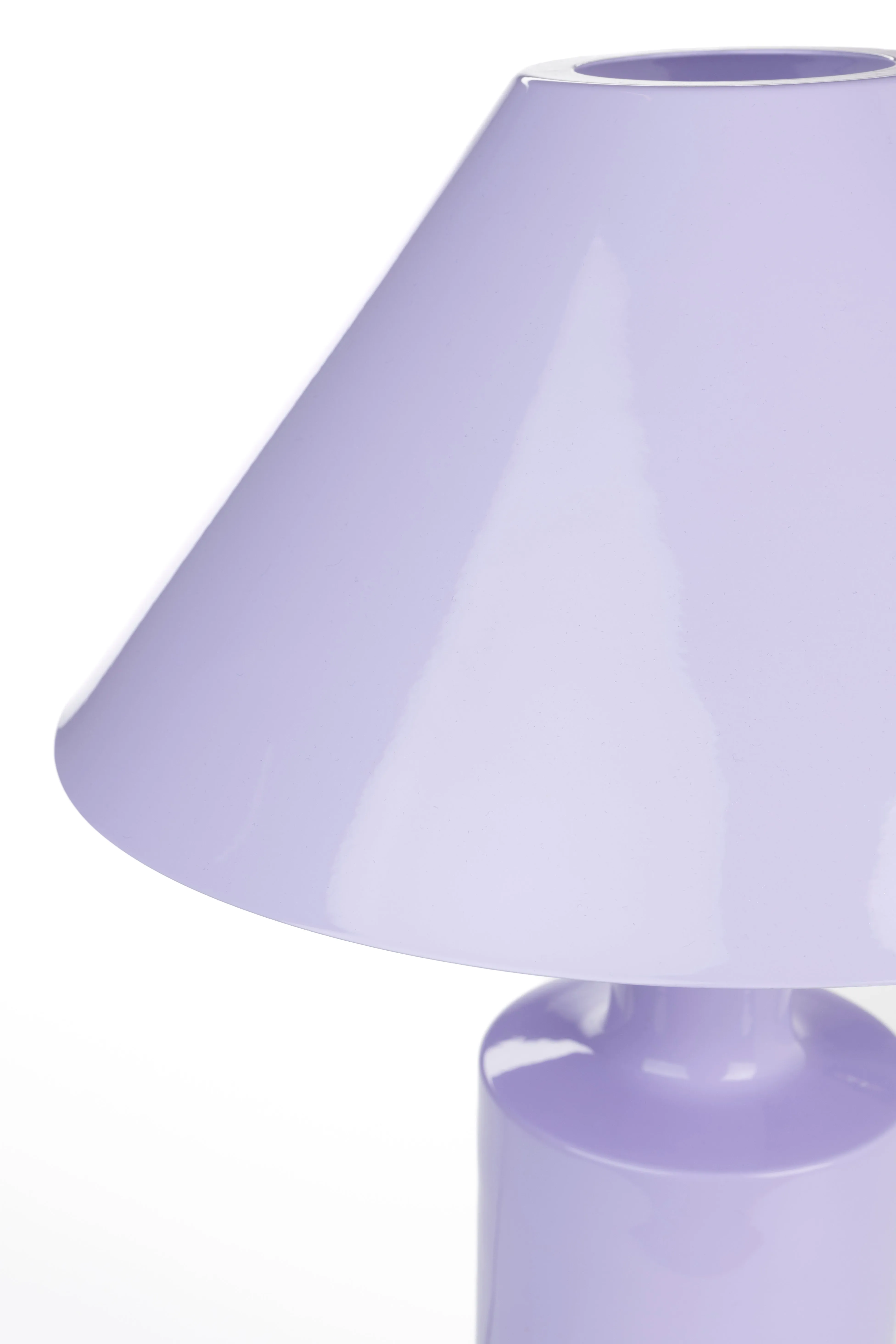 Wonders Shiny Table Lamp