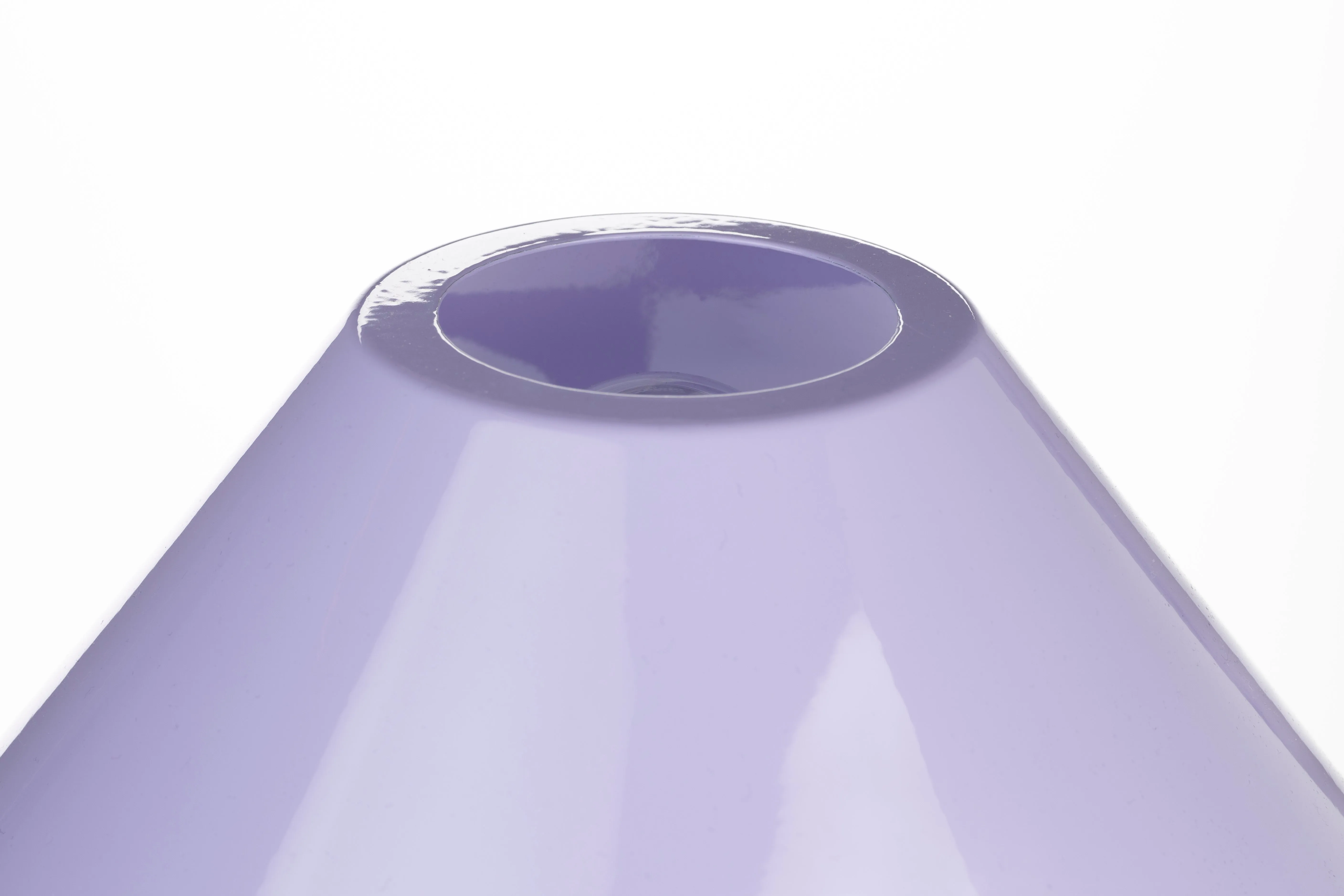 Wonders Shiny Table Lamp